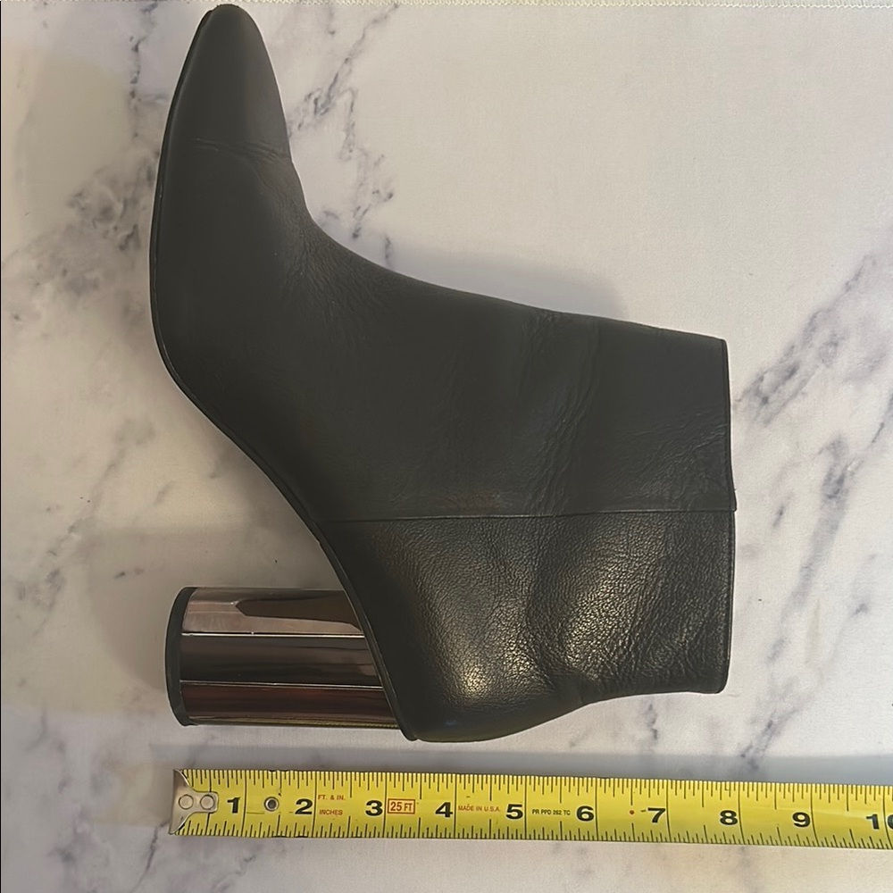Zara Black Ankle Boots with Round Heel Size 9 (40) - Picture 14 of 16